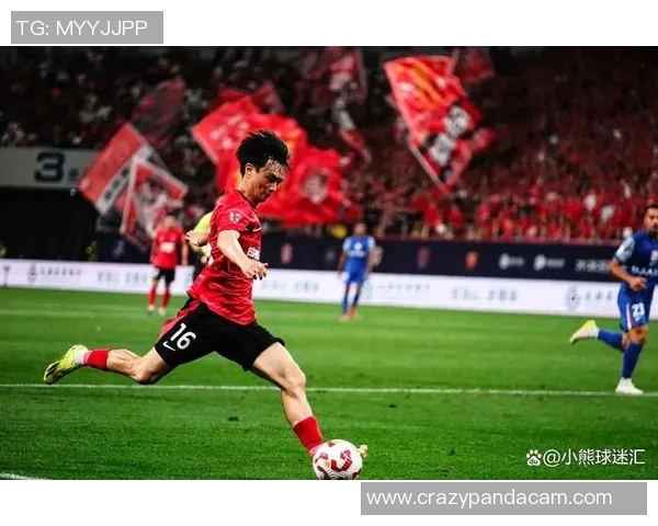 国足新希望足球明星们纷纷向国家队发起挑战与期待