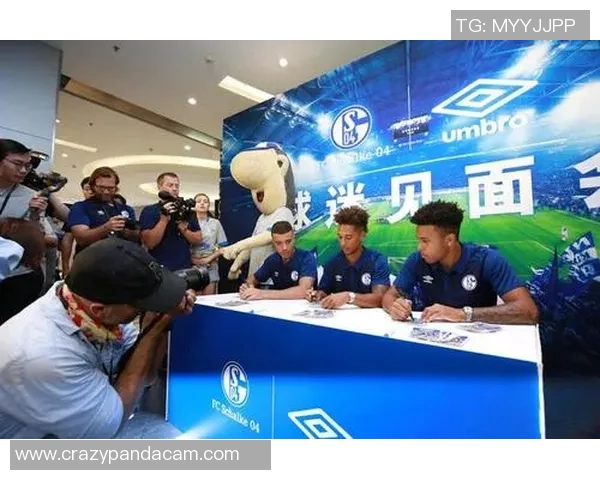 赵本山加盟足球明星队展现运动激情与幽默风采引发球迷热议